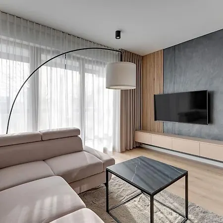 Zajezdnia Wrzeszcz 2 By Grand Apartment Gdansk